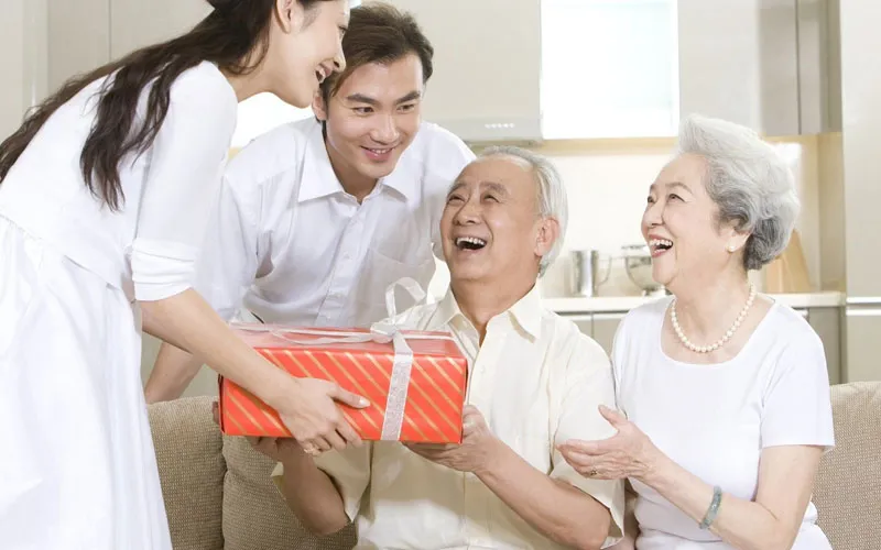 Top 7+ ý tưởng làm quà tặng sinh nhật mẹ "siêu dễ" tại nhà